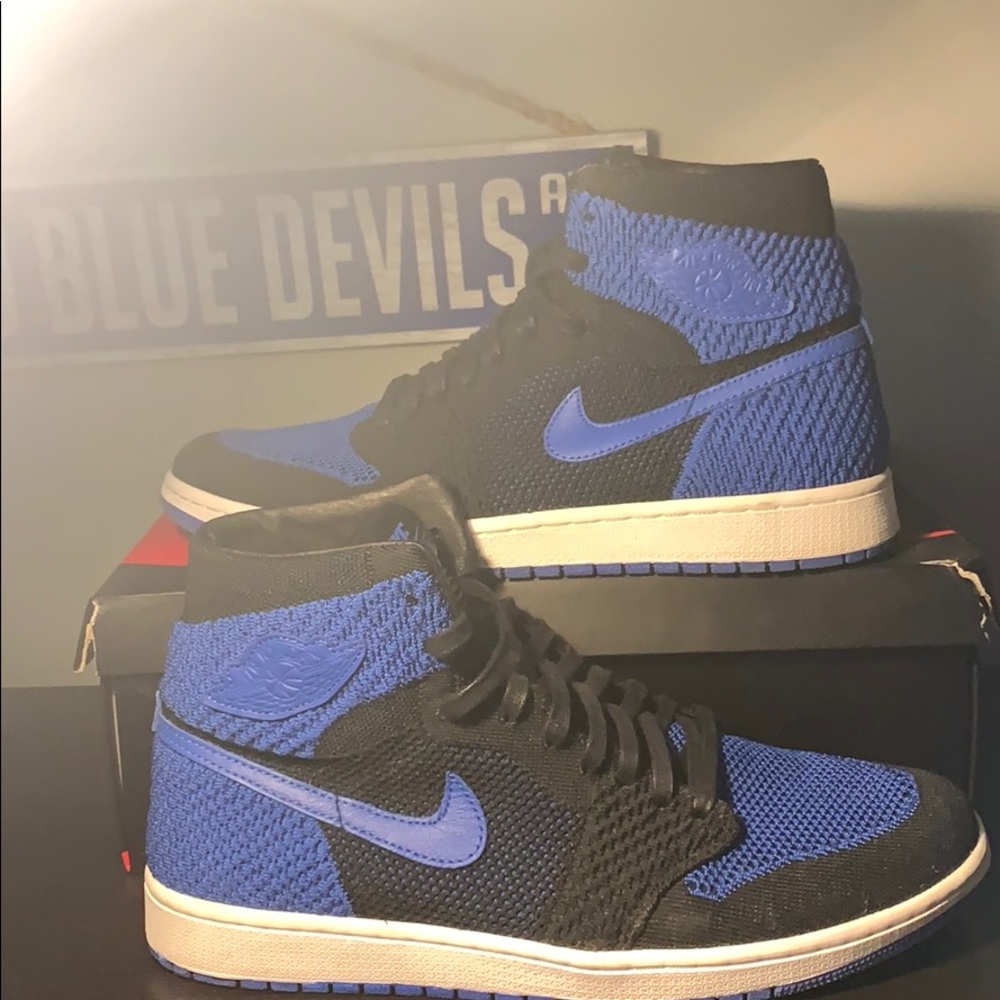 Jordan retro 1 flyknit “royal”